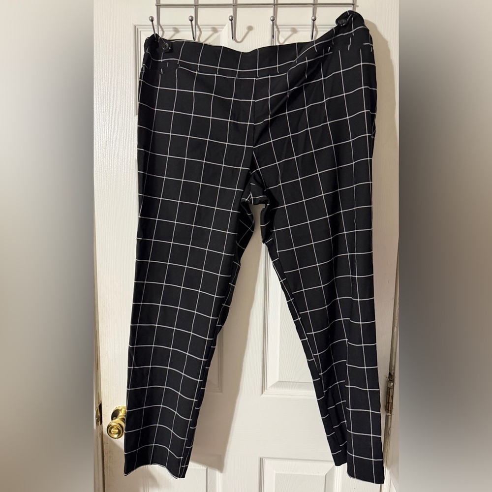 Ashley Stewart Black Windowpane Pants with White Grid